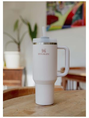 Stanley Quencher H2.0 1 200 ml:n juomamuki - Image 4